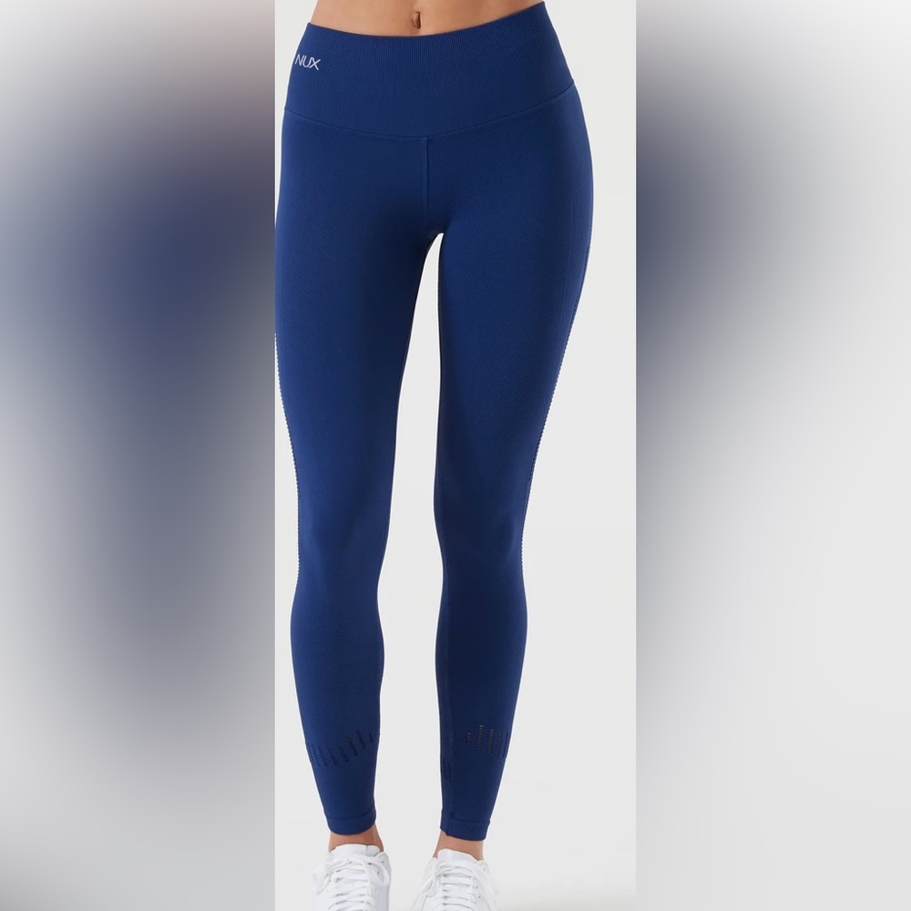 Nux blue leggings, moderate compression size M